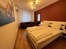 Fotos de Hotel: Business & LongStay Apartment - WorkDesk - Pendik Marina - Metro - SAW