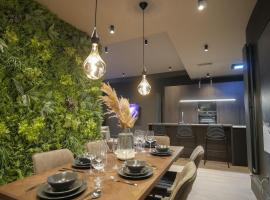 Hotel kuvat: Midnight by The Heim Residences