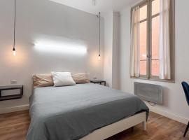 Chambre moderne, proche Monaco, ξενοδοχείο σε Beausoleil