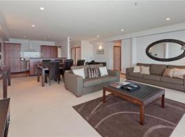 Hotel Photo: QV Absolute Waterfront (1042)