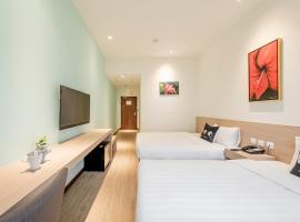 TH Hotel, hotel v destinaci Pching-tung