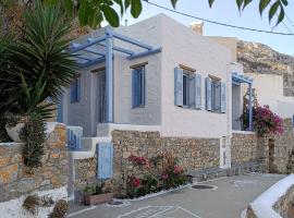 מלון צילום: Villa Nina, dreamy little cycladic home in Amorgos