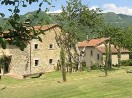 Hotel Foto: Comfy home in San Godenzo with Lake nearby