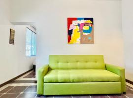 Hotel kuvat: Confortable Loft MN 960 A Centro Mty cerca de todo