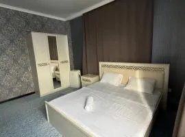 Бутик-отель Мажор, hotel in Aktobe