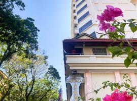 מלון צילום: Hotel Sandakan