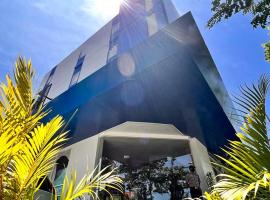 รูปภาพของโรงแรม: Cleo Business Hotel Walikota Mustajab City Center