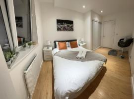 Hotel Foto: Modern 2 Bedroom Flat TH132