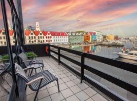 Hotel kuvat: Stunning Marina View - Brand New - City Center