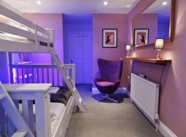 Hotel Foto: My i360 Pad, close to Brighton seafront by Crown Gardens Holiday Homes