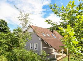 A picture of the hotel: Pet Friendly Home In Hirtenberg With Kitchen