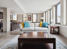 Zdjęcie hotelu: 2BR Downtown Luxury Getaway