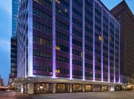 AC Hotel Houston Downtown