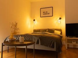 Hotel kuvat: Modern - Calm - Cozy - self CheckIn - stylish new apartment near center - close to U4