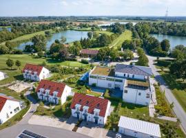 Bachhof Resort Apartments, Hotel in Kirchroth