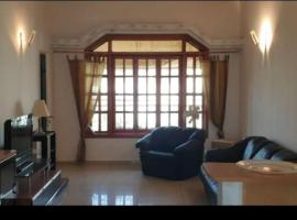 Hotel fotoğraf: Apartment 4 Rooms נוה שאנן