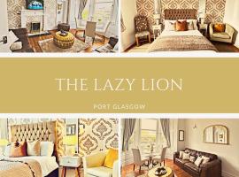 호텔 사진: THE LAZY LION - Spacious 2 Bedroom - Town Centre Holiday Home Apartment