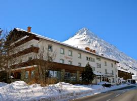 Clubdorf Hotel Alpenrose – hotel w mieście Galtür