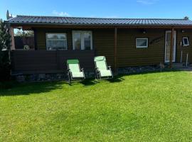 Fischerhütte III Mobilheim, hotel in Polchow