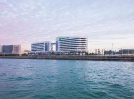 Holiday Inn Express Xiamen Airport Zone, an IHG Hotel, hotel in Xiamen