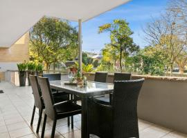 Hotel Photo: RAG03 - Balmoral Bliss - Spacious 2 Bedroom Beach Apartment