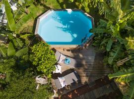 Hotel fotoğraf: Écrin de Daisy, joli bungalow avec piscine