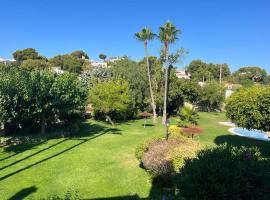 Hotel foto: Duplex in residential complex with pool