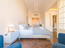 Hotel Photo: Venus Apartments - Paulay Ede II