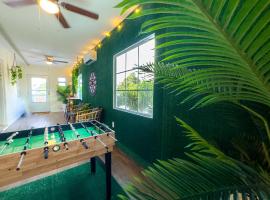 Foto do Hotel: Dream Home 10 Min To Beach W Shared Pool #21