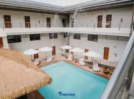 Tropicasa Hotel