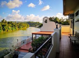 Casa Marina Bed and Breakfast, hotel in Pagsanjan