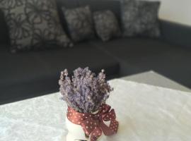 Foto di Hotel: Sweet Home Appartman