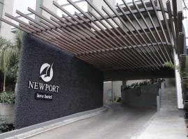 Фотографія готелю: NewPort Love Hotel
