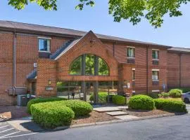 Suburban Studios Cary - RDU Airport