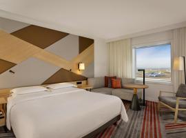 รูปภาพของโรงแรม: Sheraton Amsterdam Airport Hotel and Conference Center