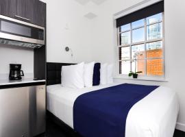 A picture of the hotel: Modern Studio in Historic Boston - Unit #401