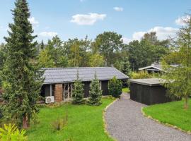 Hotel Foto: Cozy Home In Frvang With Kitchen