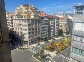 A picture of the hotel: Unique Spacious Apartment