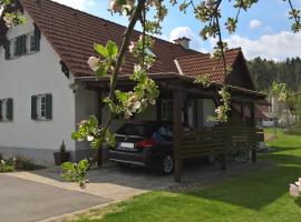 Фотография гостиницы: Ferienhaus Am Bach