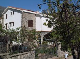 Hotel Photo: Apartman Lovcen