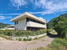 Hotel Foto: Appartamenti moderni, luminosi e tranquilli con parcheggio privato - Agritur La Tenuta