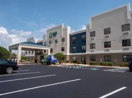 Holiday Inn Express & Suites Greenville Airport i85 by IHG