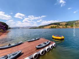 Bica D' Água Boutique Hotel、カピトーリオのホテル