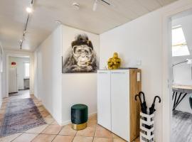 होटल की एक तस्वीर: Monkey Flat 2 Zimmer Wohnung in Vohburg mit Büro