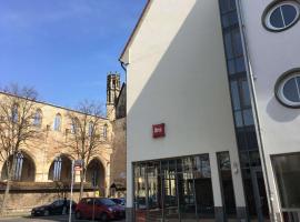 ホテル写真: ibis Hotel Erfurt Altstadt