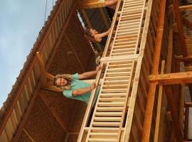 Boneputeh Homestay, hotel in Taliwang