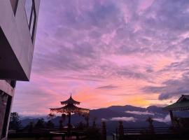 Martam Farmhouse，位于佩林的酒店