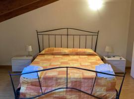 A picture of the hotel: APPARTAMENTO NELLE LANGHE