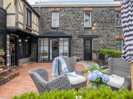 A Loft In The Mill Boutique Accommodation, hotel in Olinda