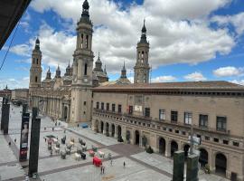 ホテル写真: Dos Torres Plaza del Pilar - Con vistas a la Basílica